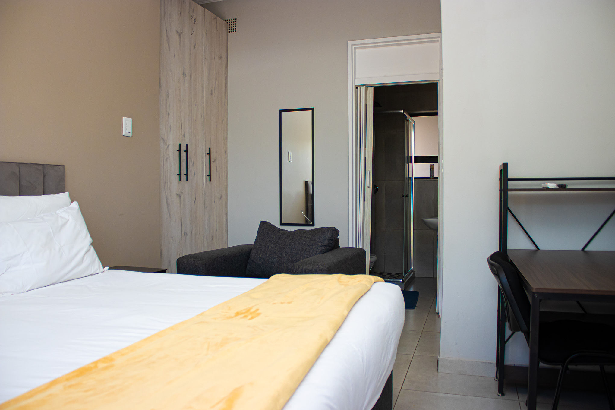Room 2 Image